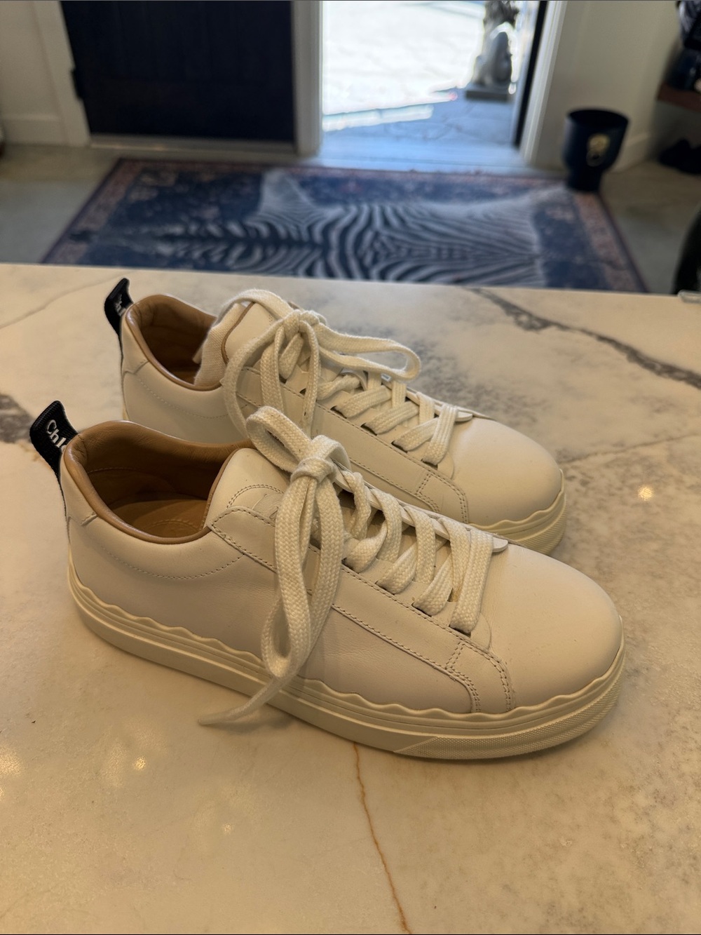 Chloé